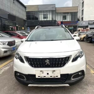 Peugeot 2008 2018 1.6 est un SUV/crossover compact offrant un bon compromis entre polyvalence,lecture d'odometre 83000km confort et praticité. Selon la version et le marché, le moteur 1.6 peut être proposé en essence ou diesel, avec différentes puissances et transmissions.
Cette génération du Peugeot 2008 convient aussi bien aux déplacements urbains qu'aux trajets familiaux et aux longues distances.